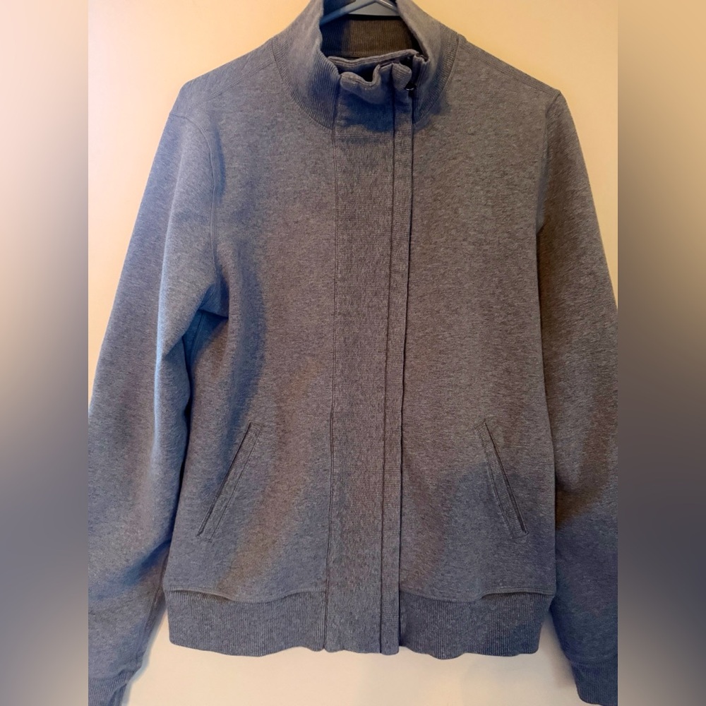 Lululemon Zip-Up Jacket
Size Medium